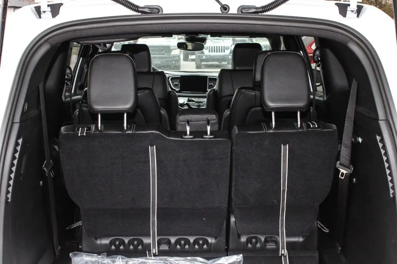 Chrysler Grand Caravan fotografie Chrysler Grand Caravan