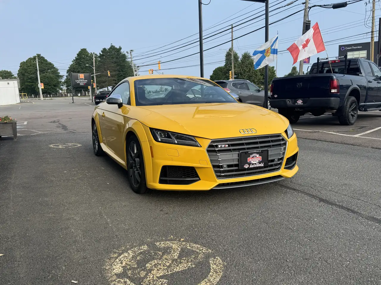 Audi TTS photo Audi TTS