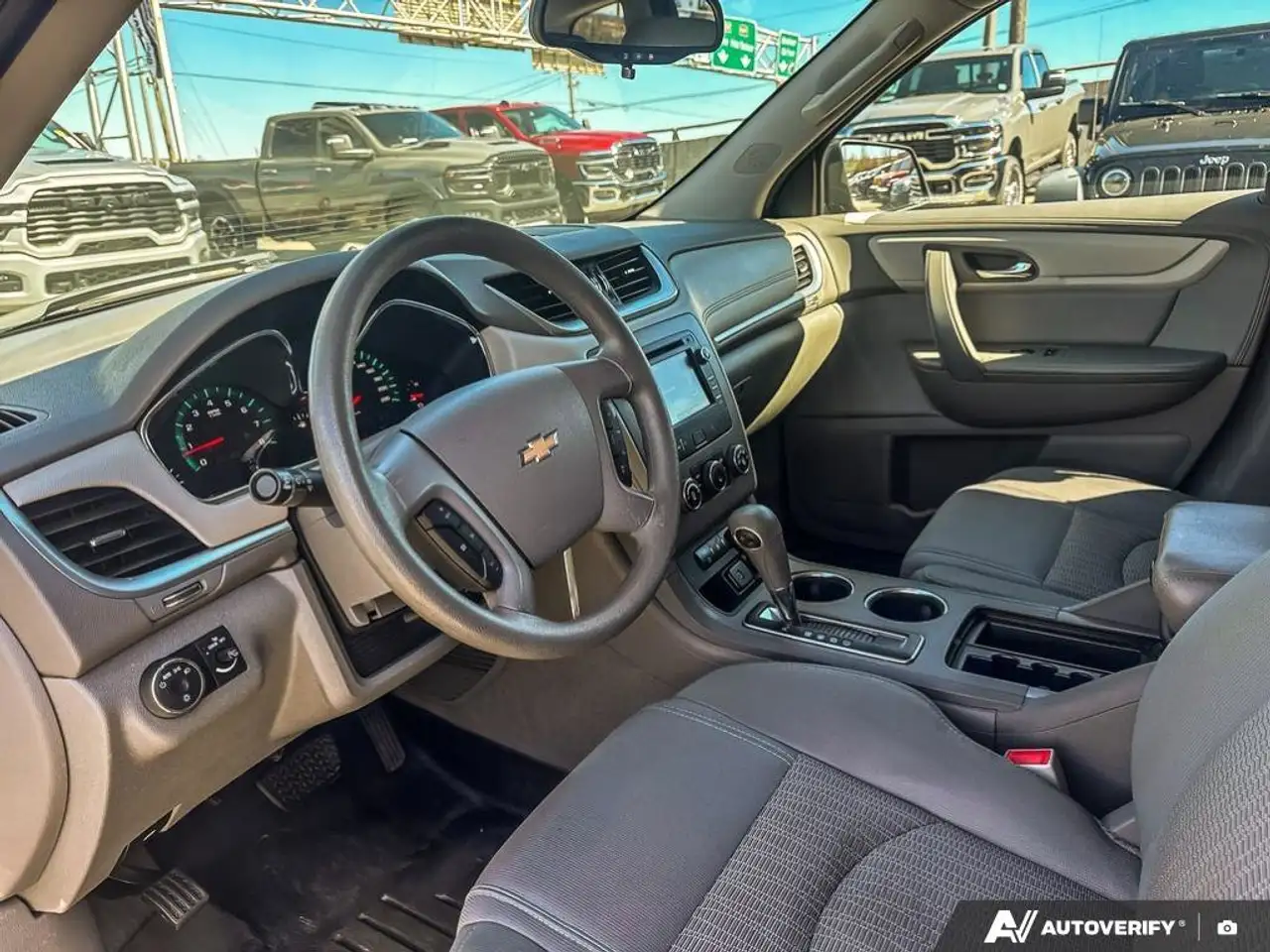 Chevrolet Traverse photo Chevrolet Traverse
