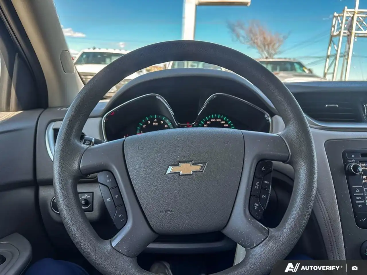 Chevrolet Traverse photo Chevrolet Traverse