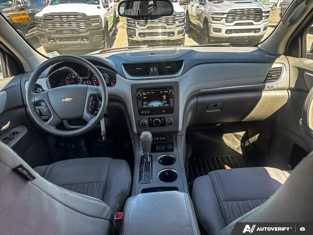 Chevrolet Traverse photo Chevrolet Traverse