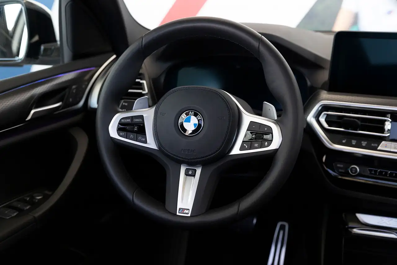BMW X3 снимка BMW X3