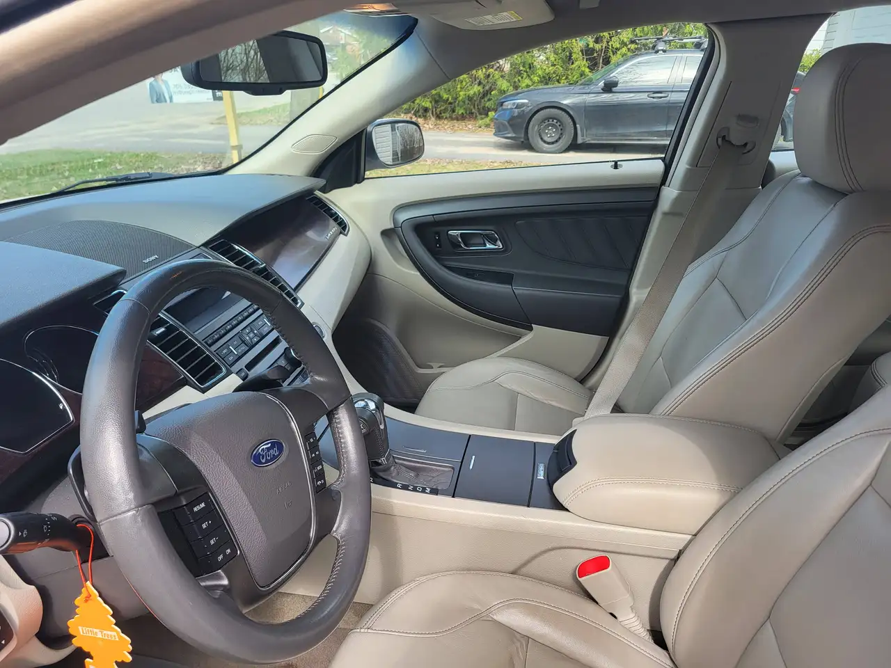 Ford Taurus fotografie Ford Taurus