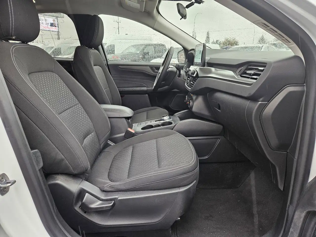 Ford Escape снимка Ford Escape