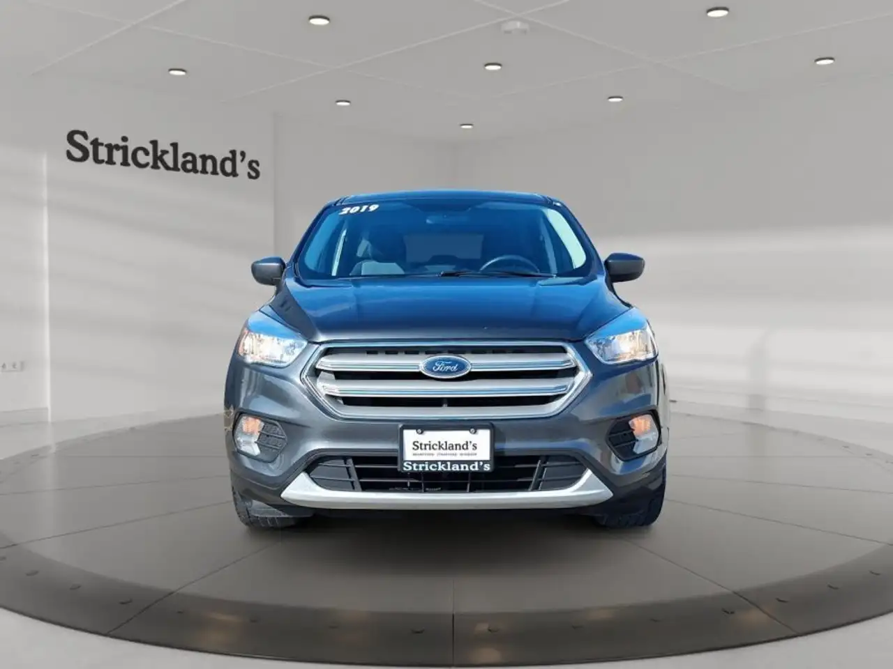 Ford Escape снимка Ford Escape