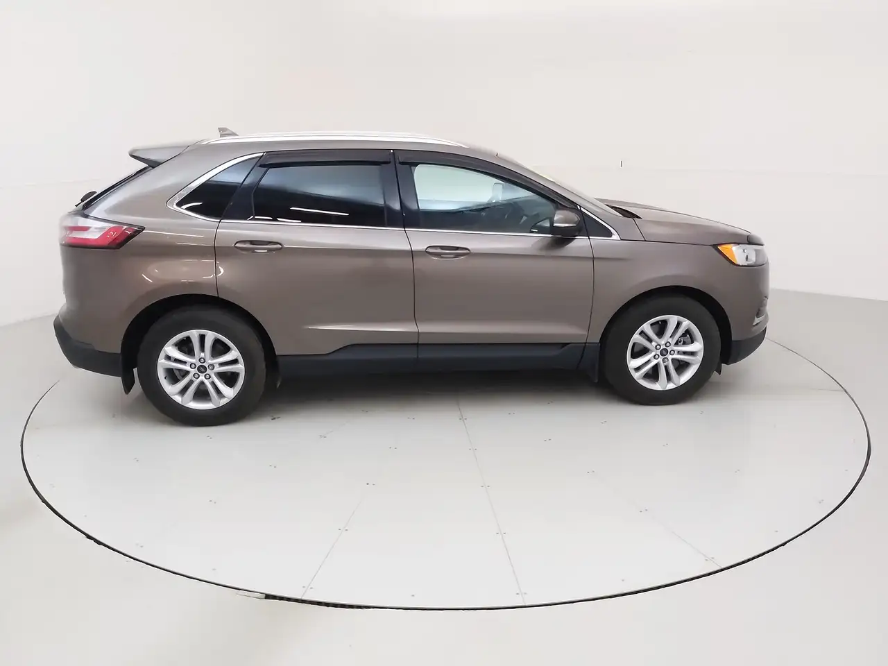 Ford Edge снимка Ford Edge