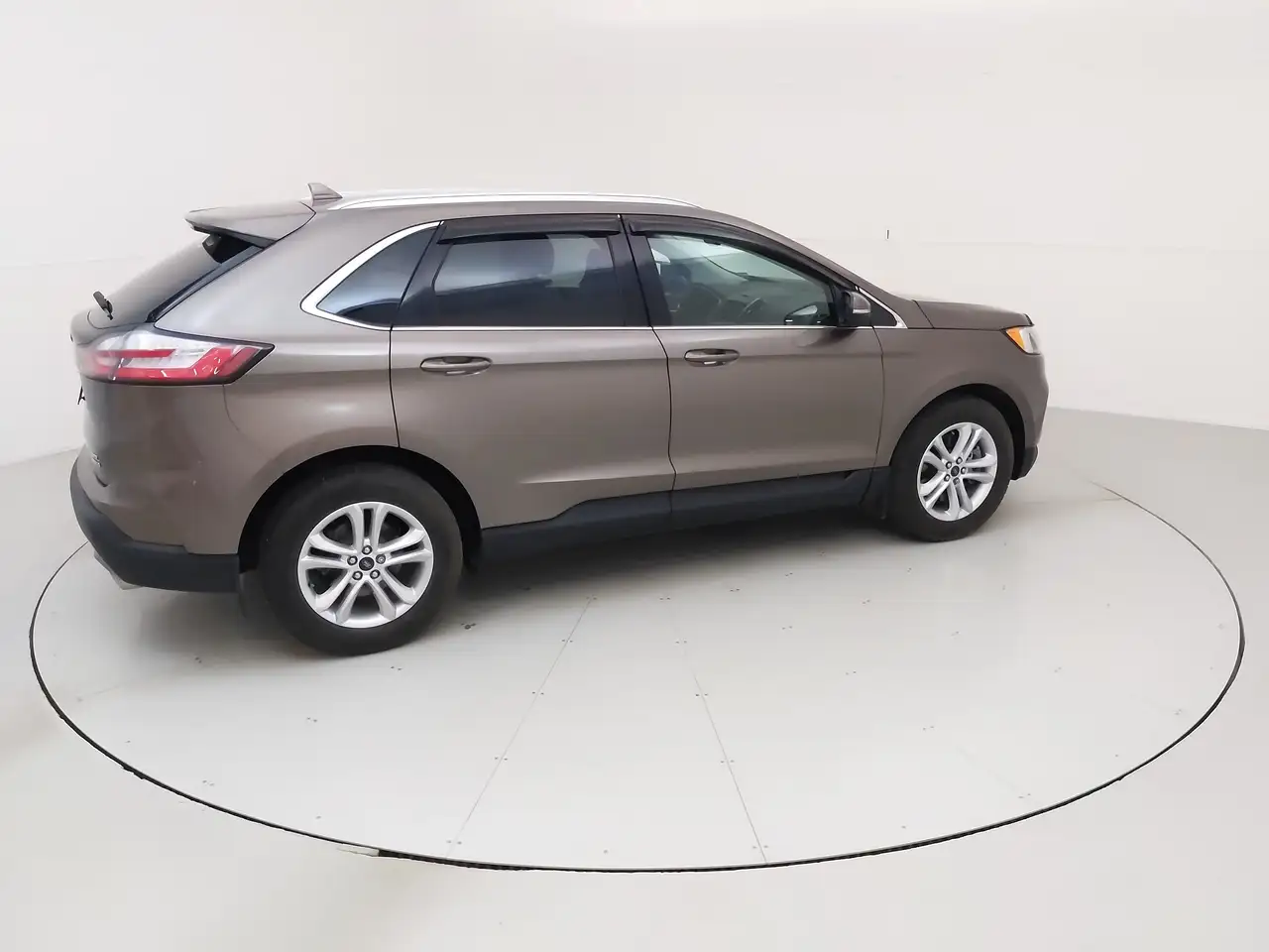 Ford Edge снимка Ford Edge