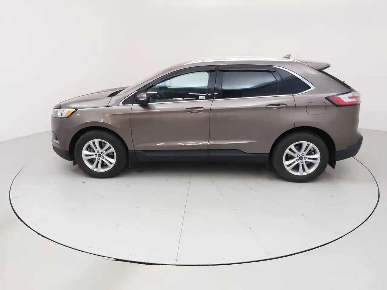 Ford Edge снимка Ford Edge
