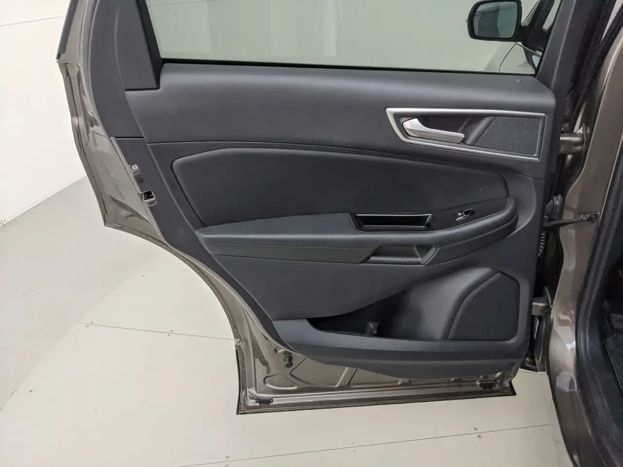 Ford Edge снимка Ford Edge