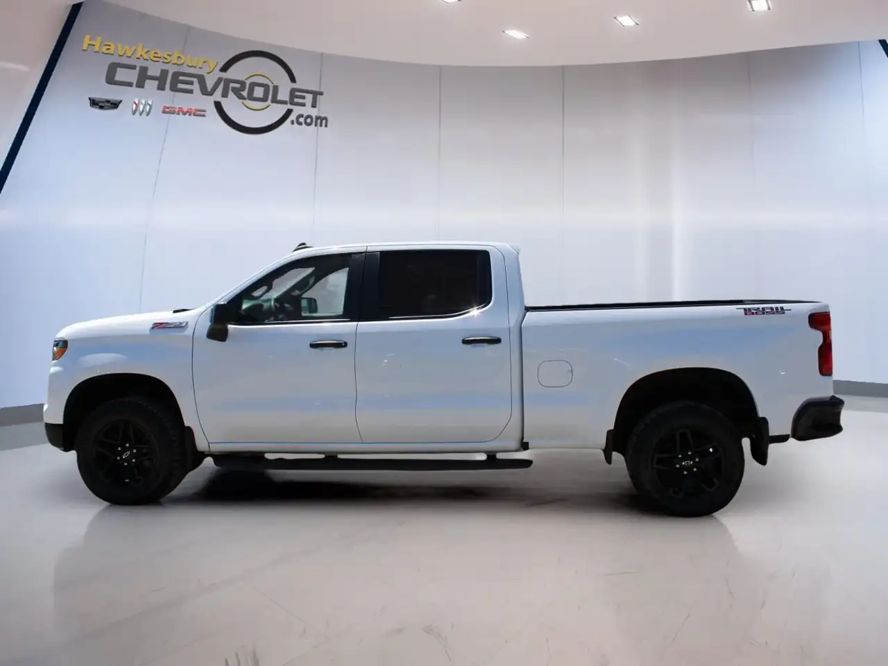 Chevrolet Silverado 1500 photo Chevrolet Silverado 1500