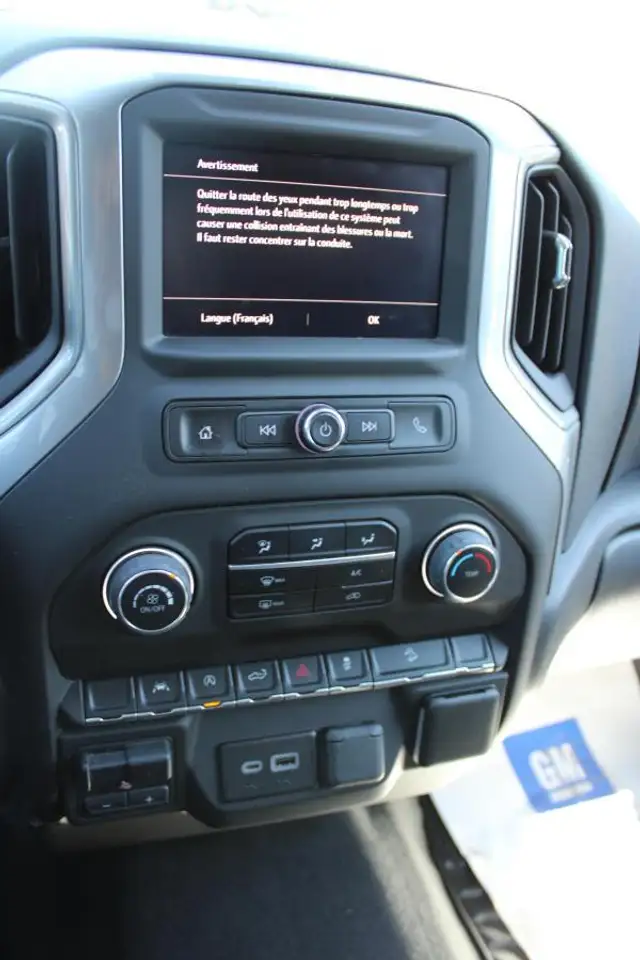 Chevrolet Silverado 1500 photo Chevrolet Silverado 1500