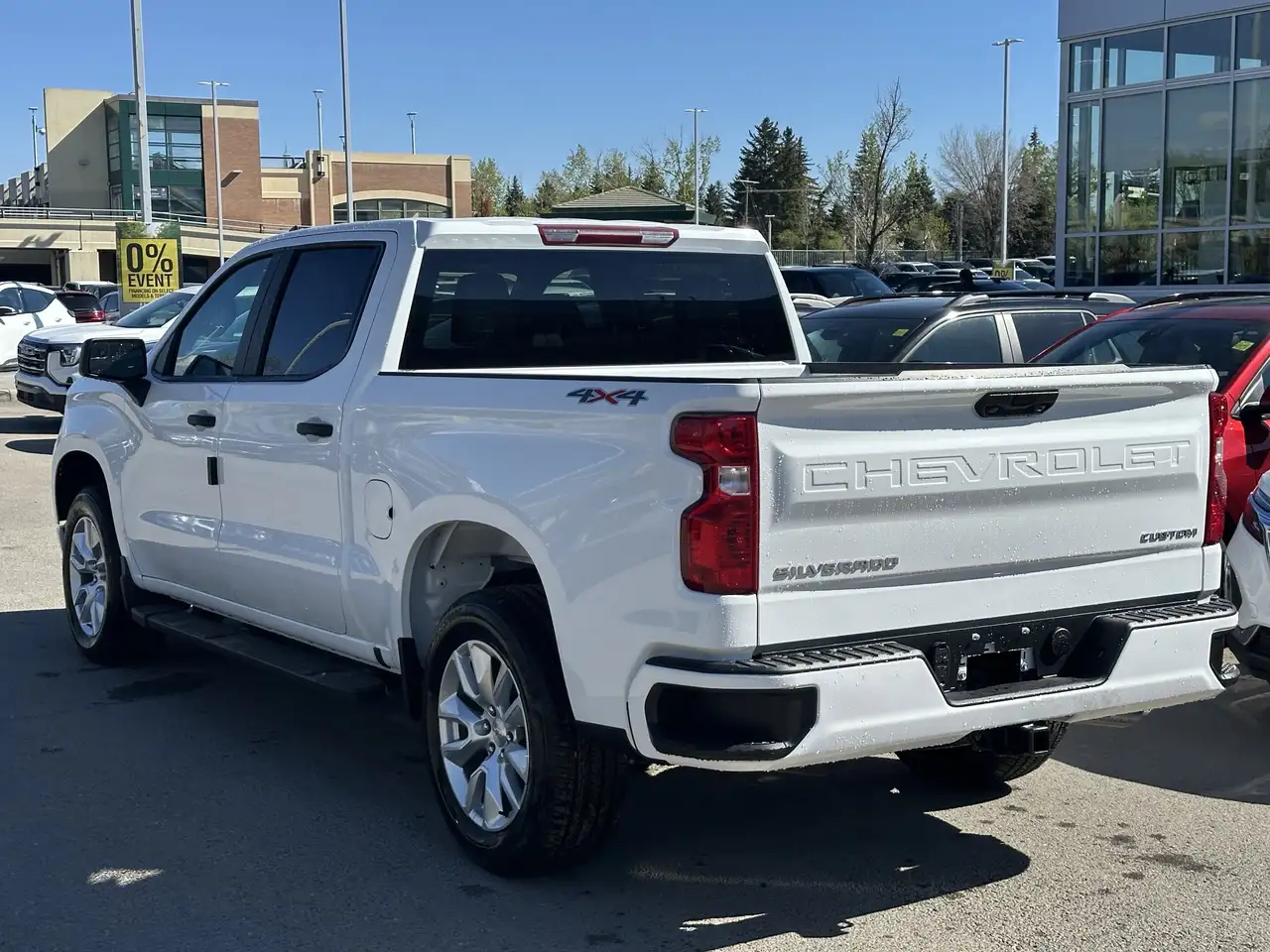Chevrolet Silverado 1500 снимка Chevrolet Silverado 1500