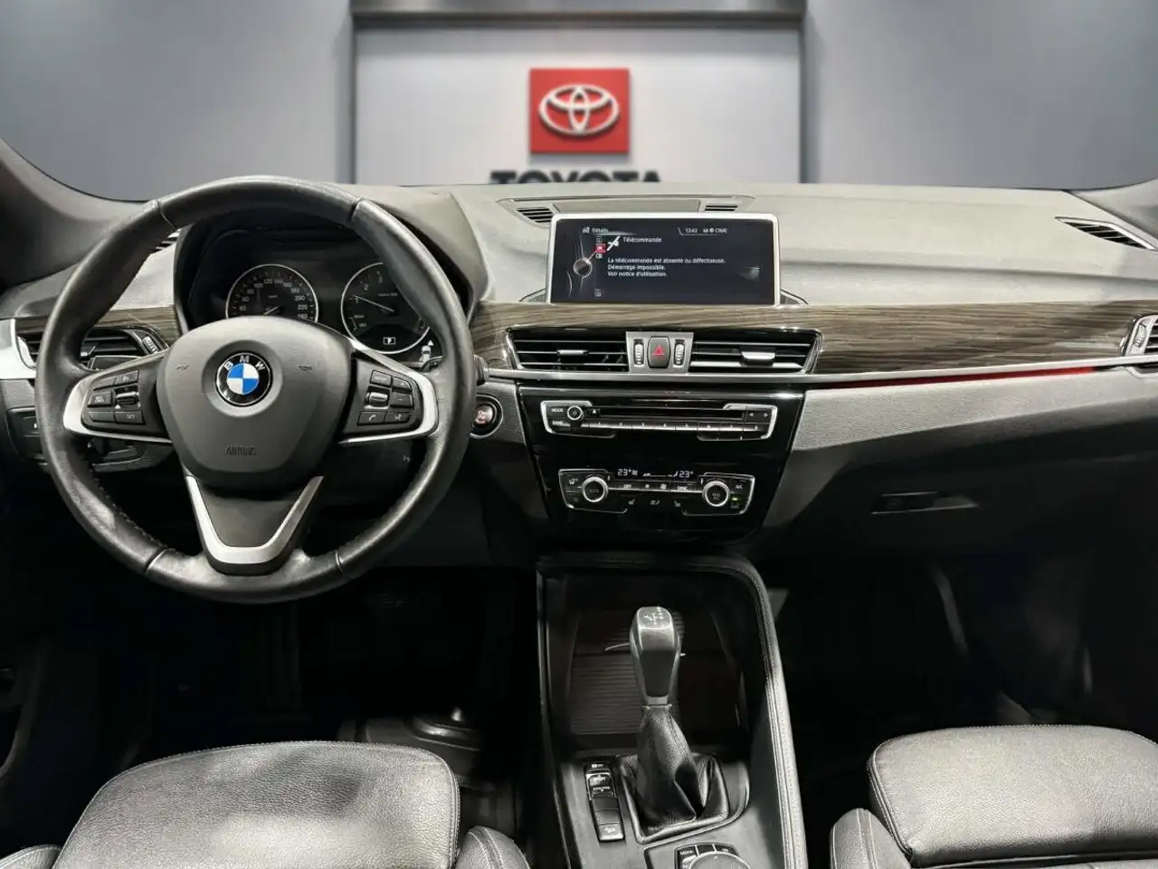 BMW X1 photo BMW X1