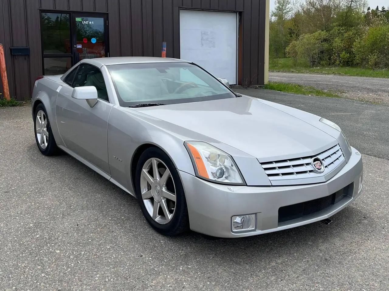 Cadillac XLR photo Cadillac XLR