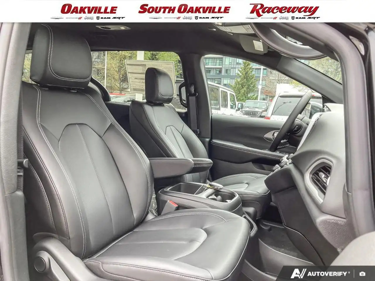 Chrysler Grand Caravan fotografie Chrysler Grand Caravan