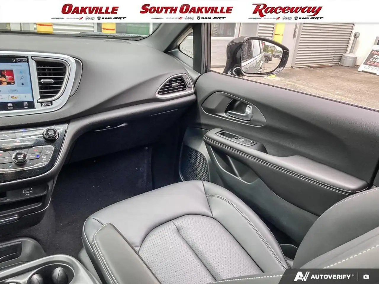 Chrysler Grand Caravan fotografie Chrysler Grand Caravan