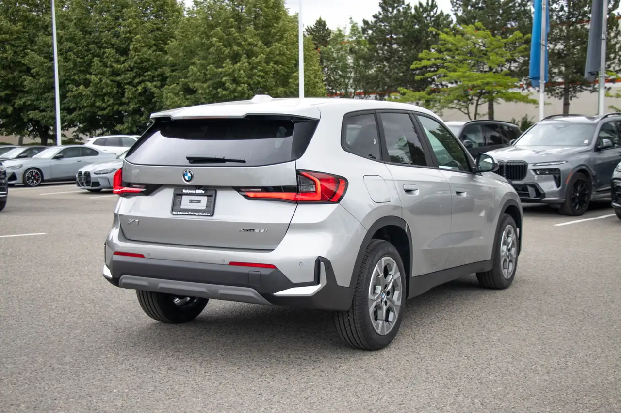 BMW X1 снимка BMW X1
