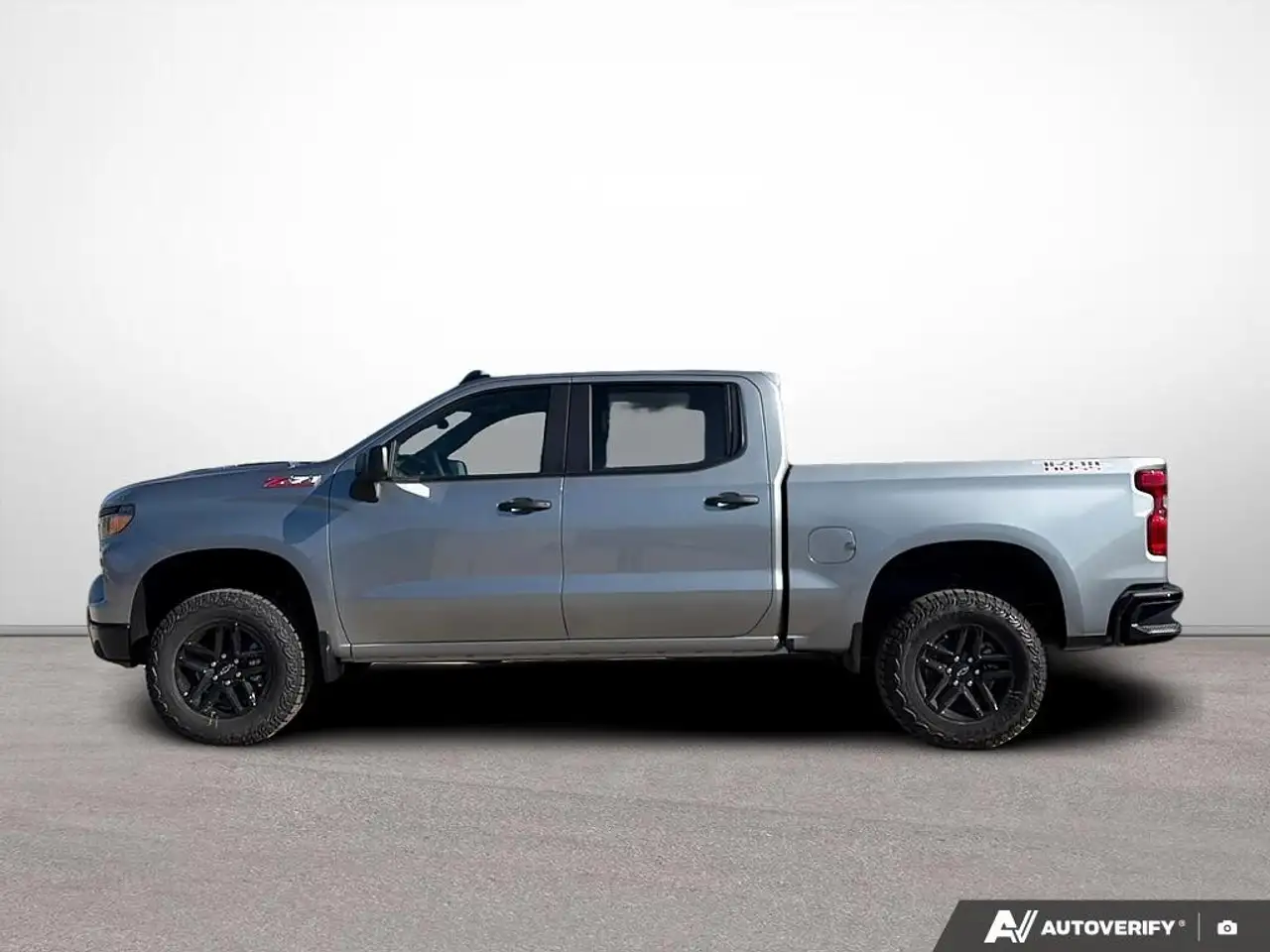 Chevrolet Silverado 1500 снимка Chevrolet Silverado 1500