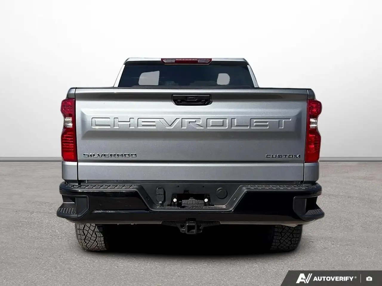 Chevrolet Silverado 1500 снимка Chevrolet Silverado 1500