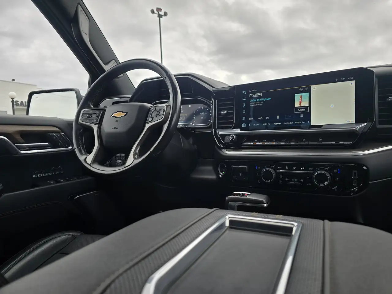 Chevrolet Silverado 1500 снимка Chevrolet Silverado 1500
