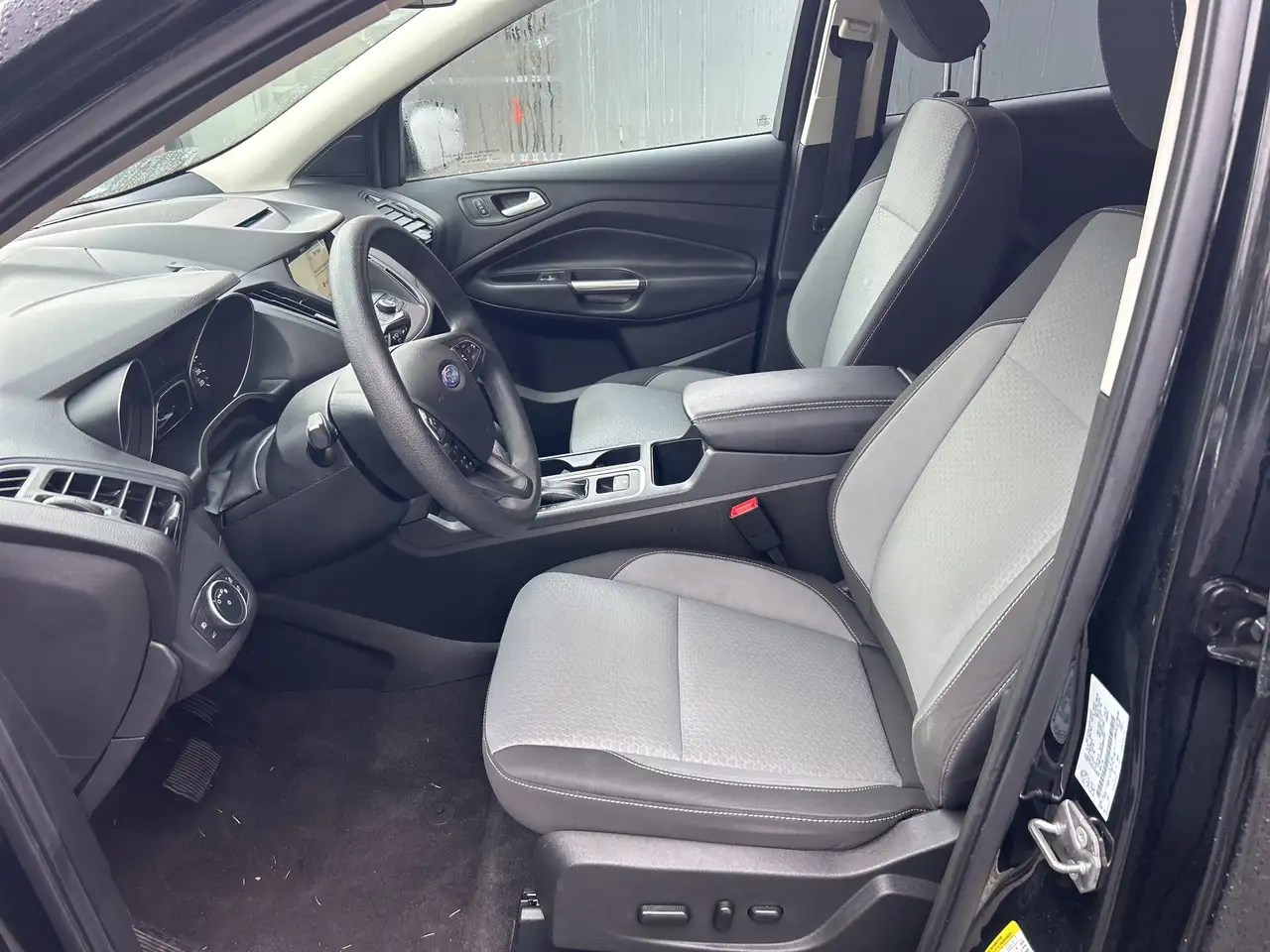 Ford Escape photo Ford Escape