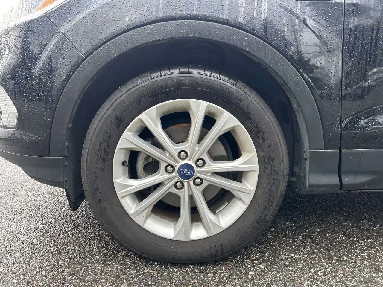 Ford Escape photo Ford Escape