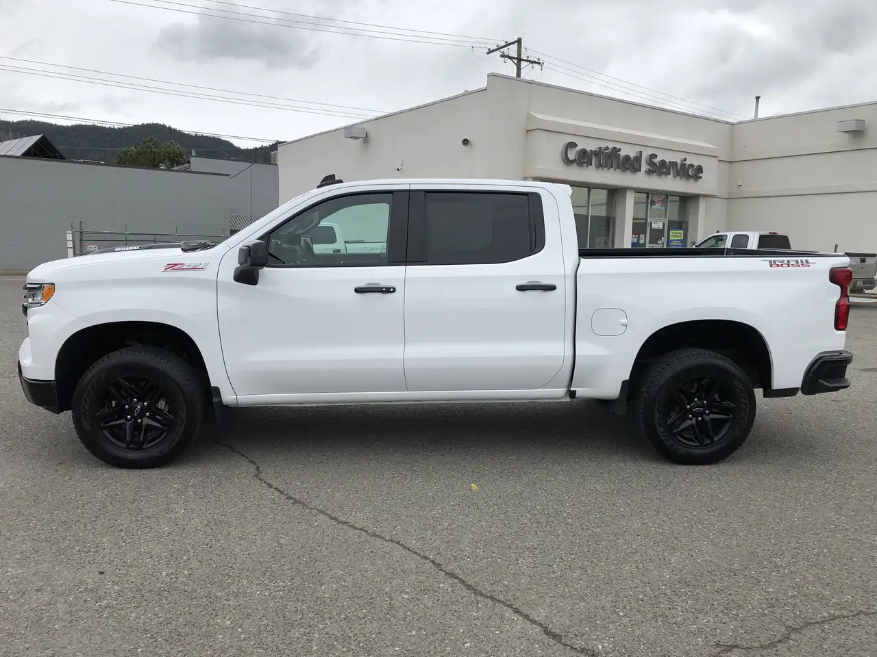 Chevrolet Silverado 1500 photo Chevrolet Silverado 1500