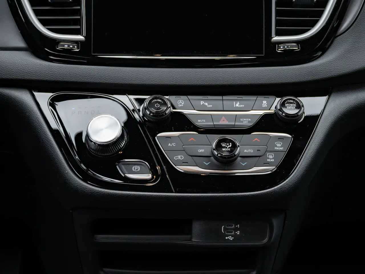 Chrysler Grand Caravan fotografie Chrysler Grand Caravan