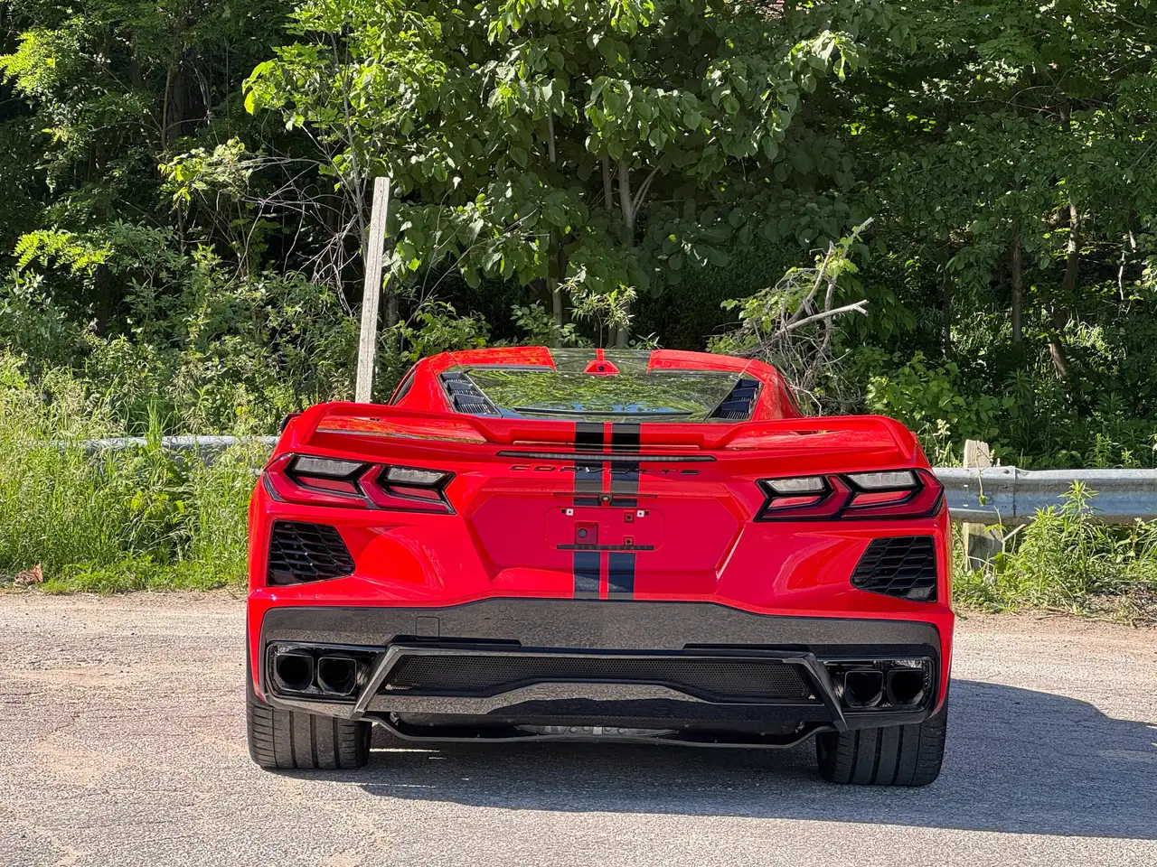 Chevrolet Corvette снимка Chevrolet Corvette