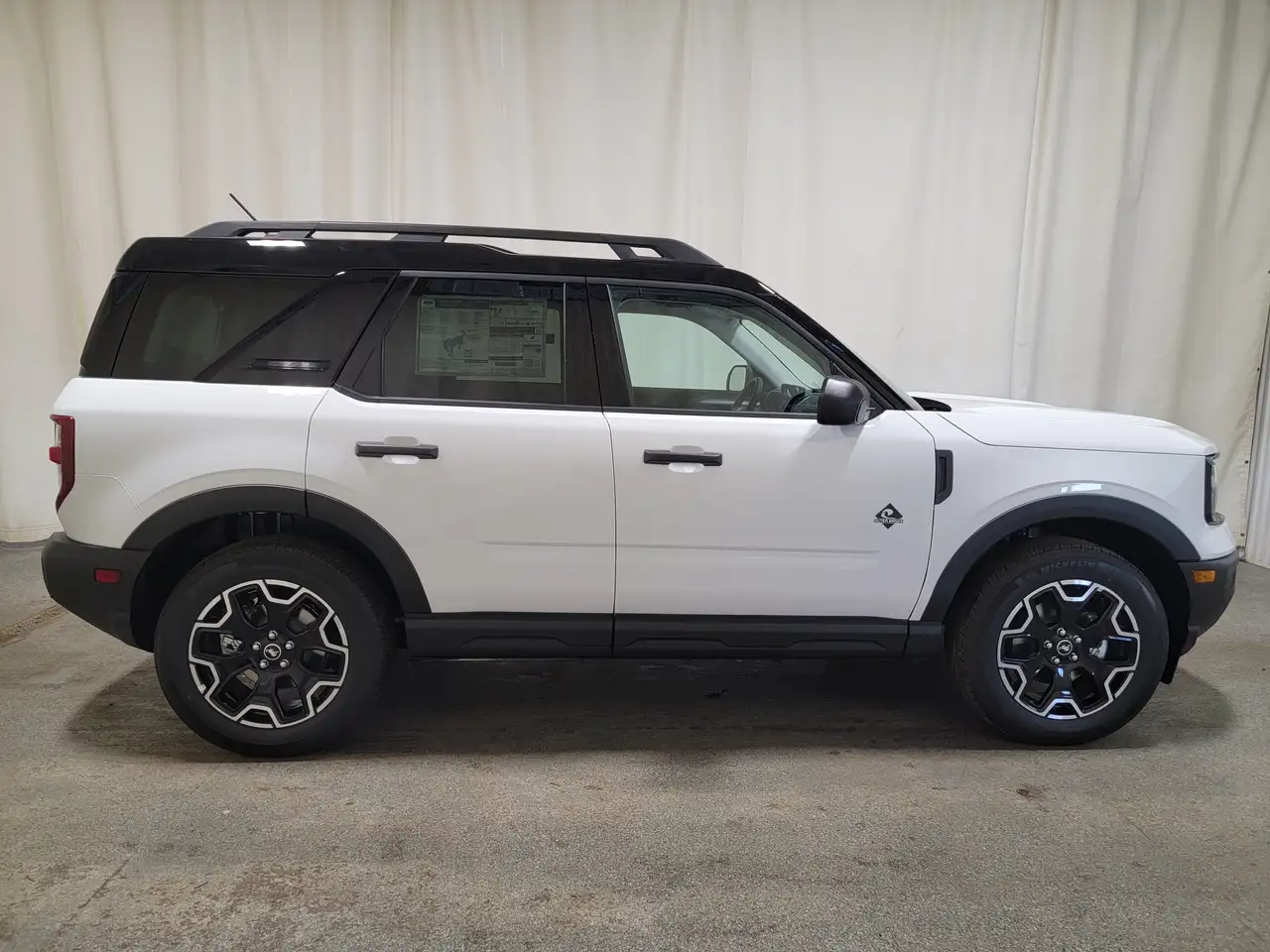 Ford Bronco Sport photo Ford Bronco Sport