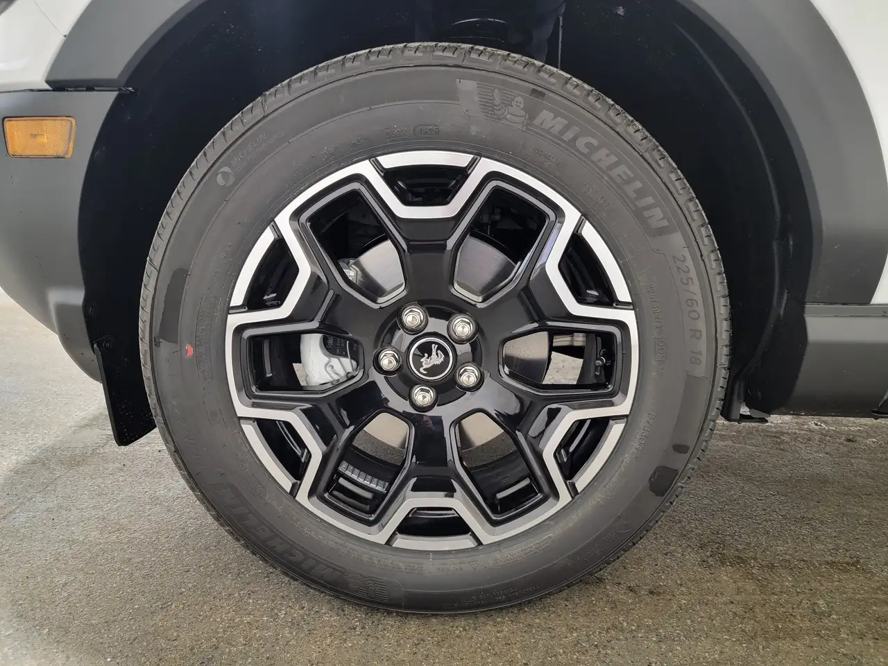 Ford Bronco Sport photo Ford Bronco Sport