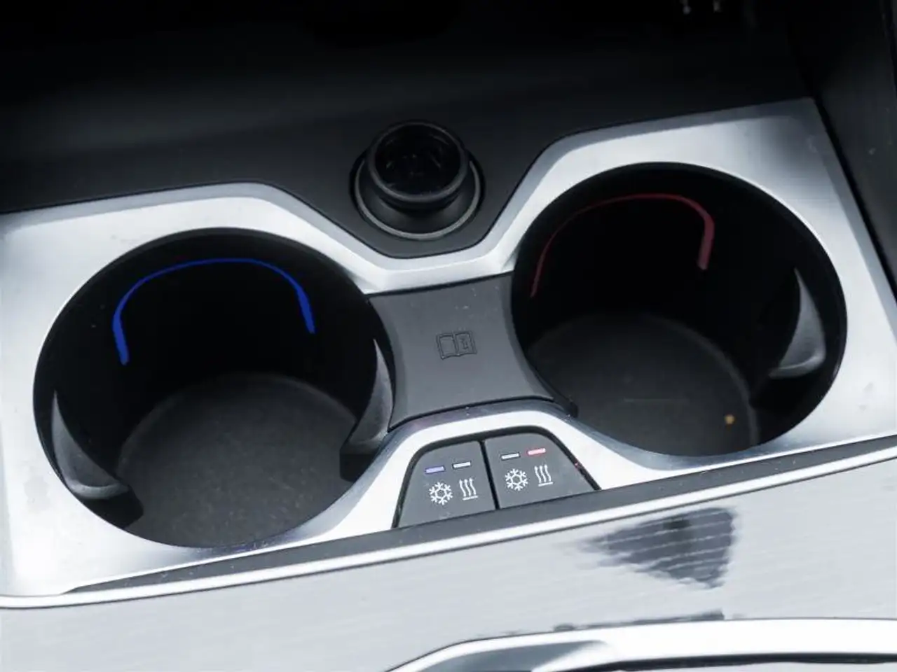 BMW X6 photo BMW X6