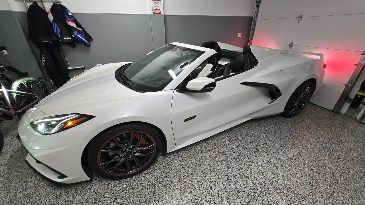 Chevrolet Corvette photo Chevrolet Corvette