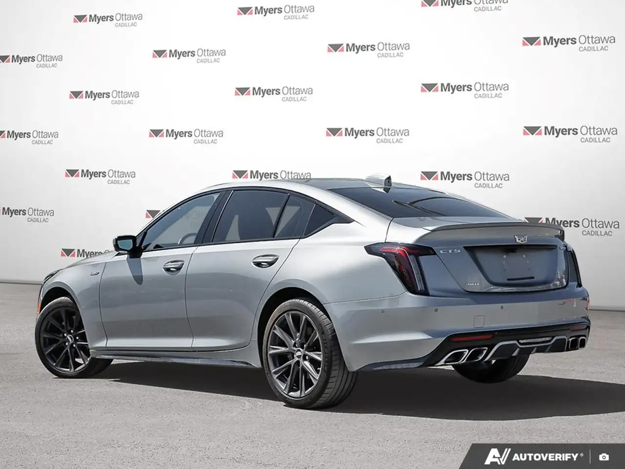 Cadillac CT5-V photo Cadillac CT5-V