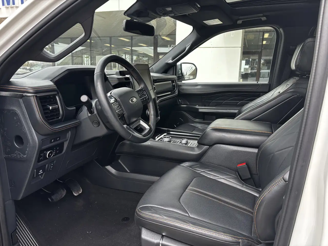 Ford Expedition снимка Ford Expedition