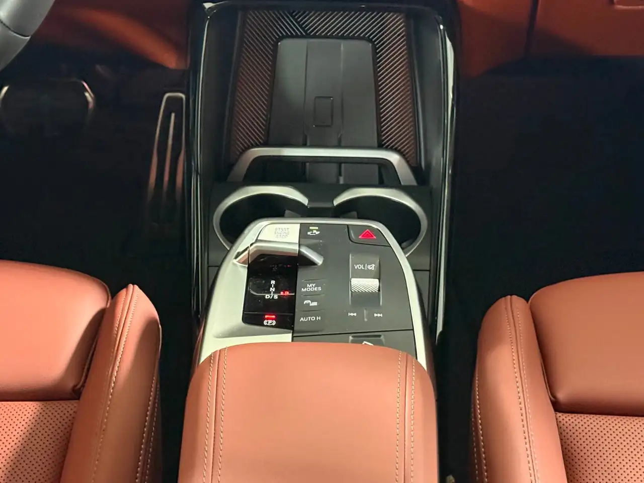 BMW X1 снимка BMW X1