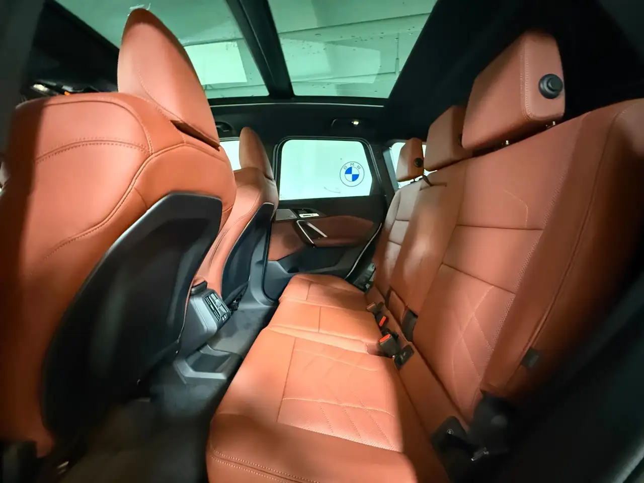 BMW X1 снимка BMW X1