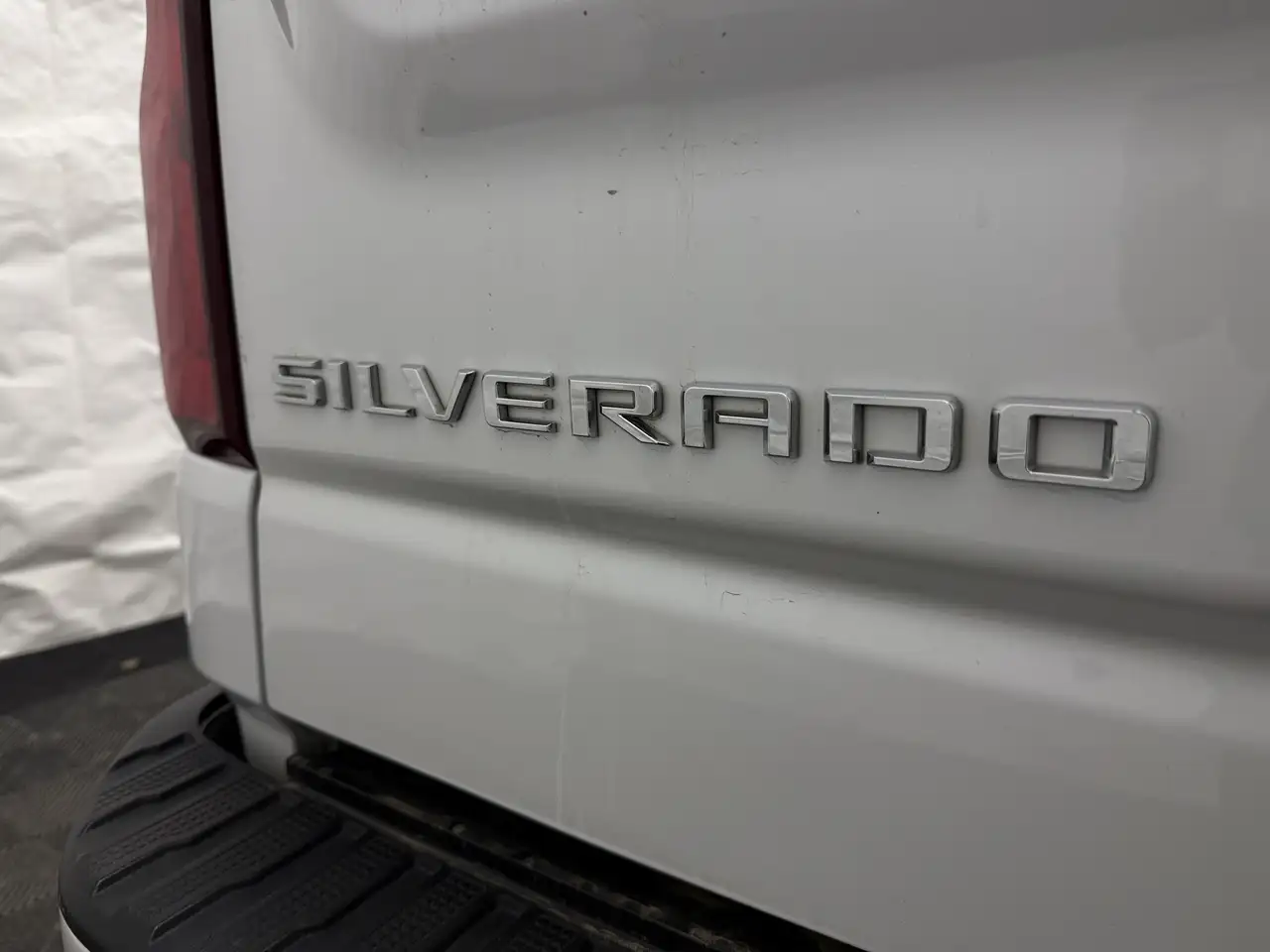 Chevrolet Silverado 1500 снимка Chevrolet Silverado 1500