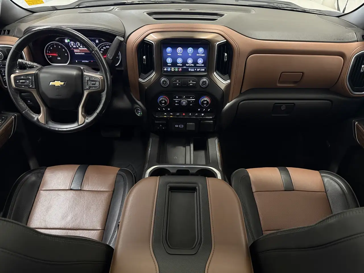 Chevrolet Silverado 1500 снимка Chevrolet Silverado 1500