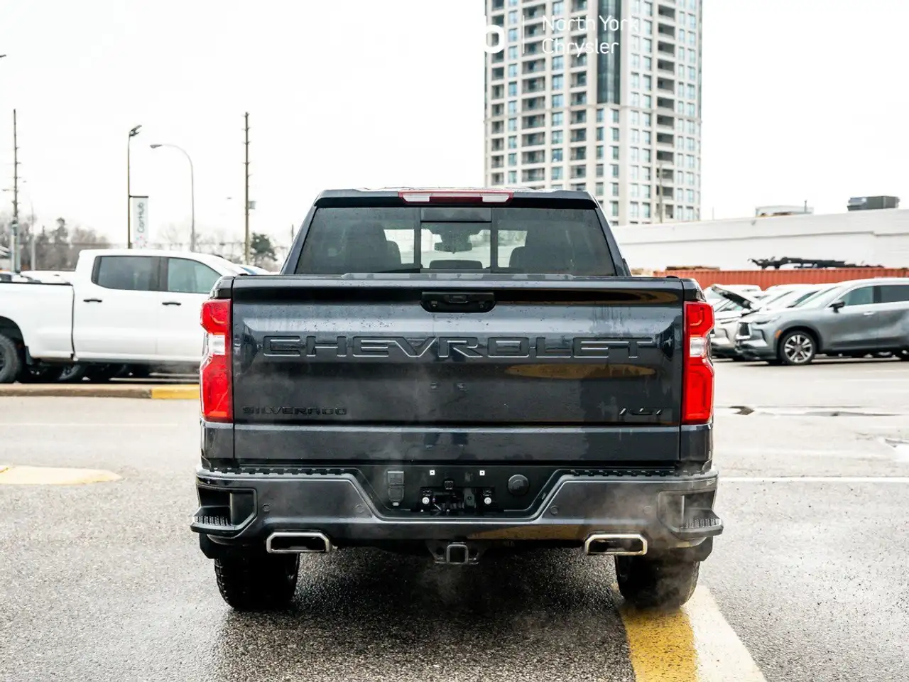 Chevrolet Silverado 1500 photo Chevrolet Silverado 1500