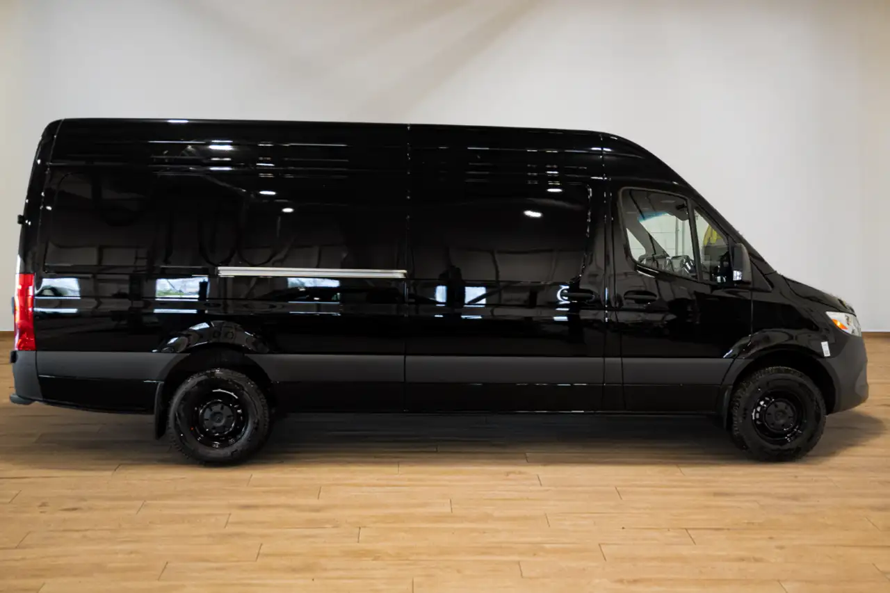 Mercedes-Benz Sprinter снимка Mercedes-Benz Sprinter