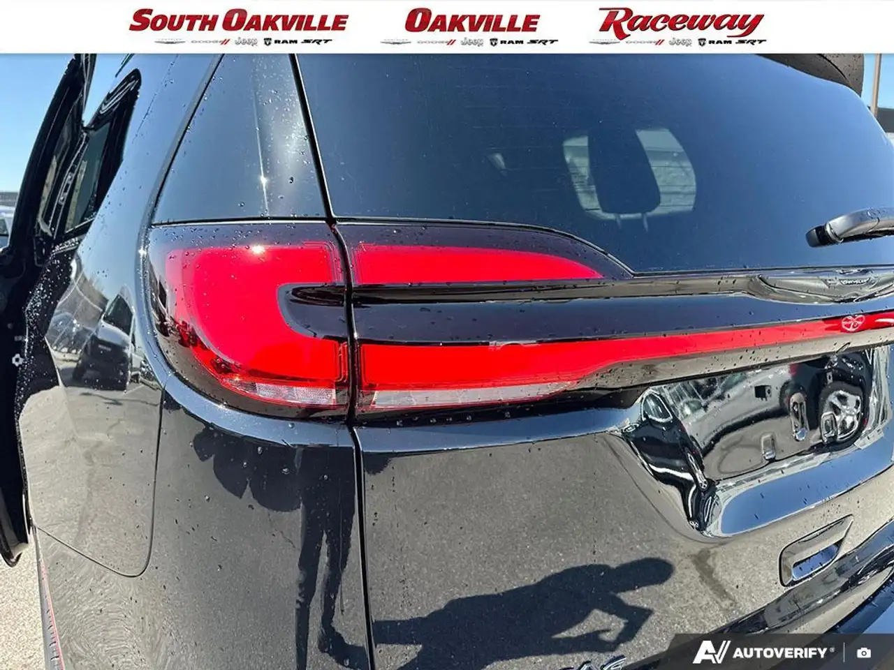 Chrysler Pacifica photo Chrysler Pacifica