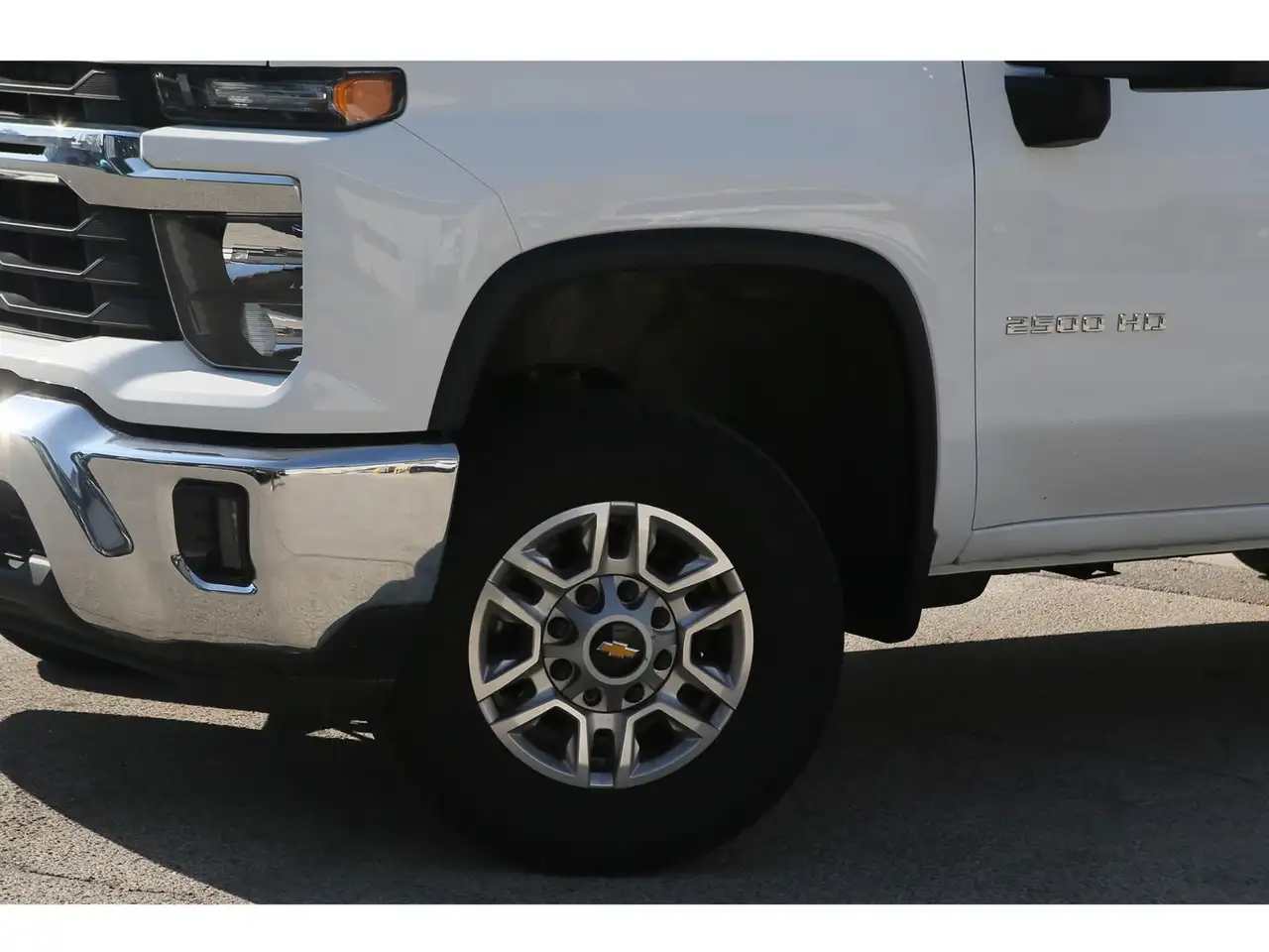 Chevrolet Silverado 2500 снимка Chevrolet Silverado 2500