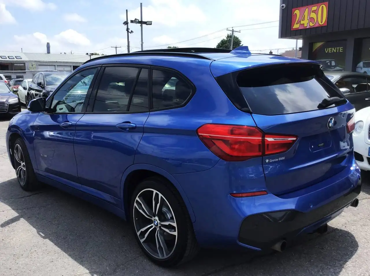 BMW X1 photo BMW X1
