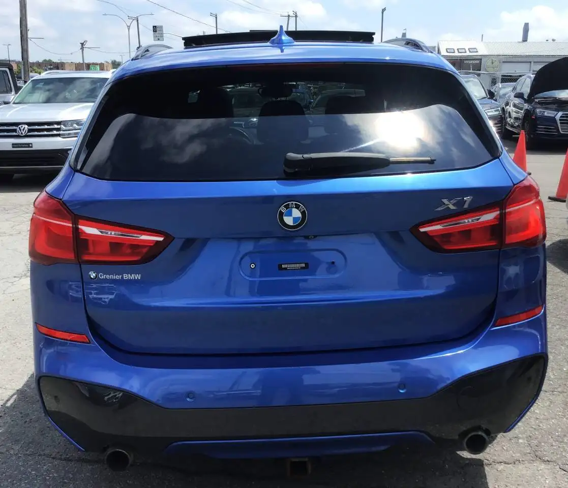 BMW X1 photo BMW X1
