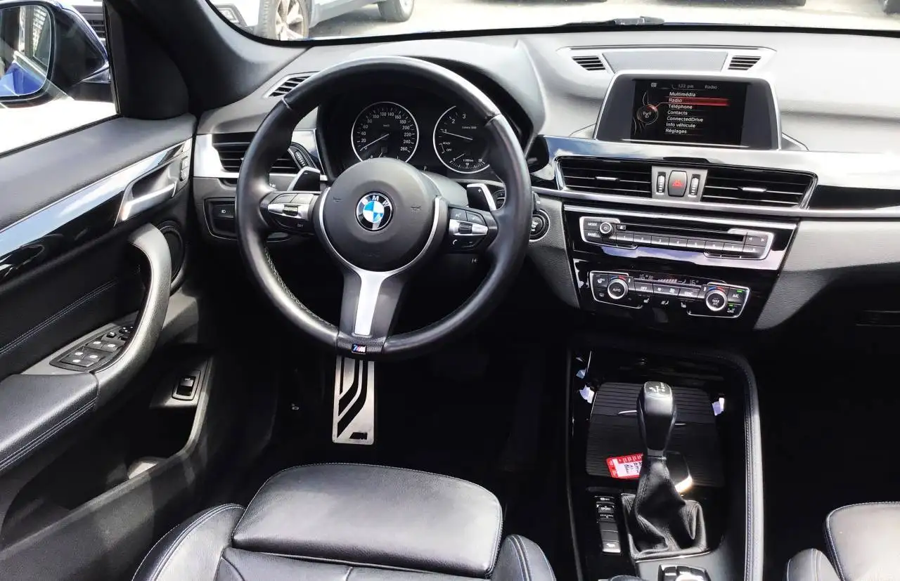 BMW X1 photo BMW X1