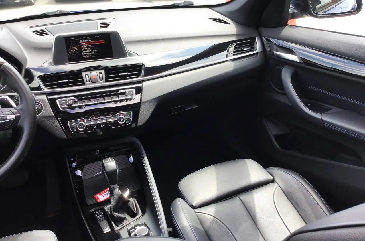 BMW X1 photo BMW X1
