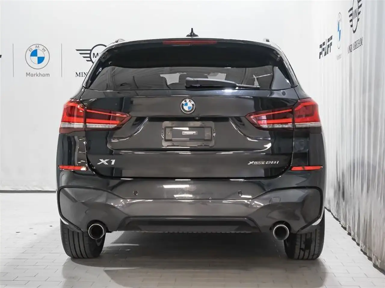 BMW X1 photo BMW X1