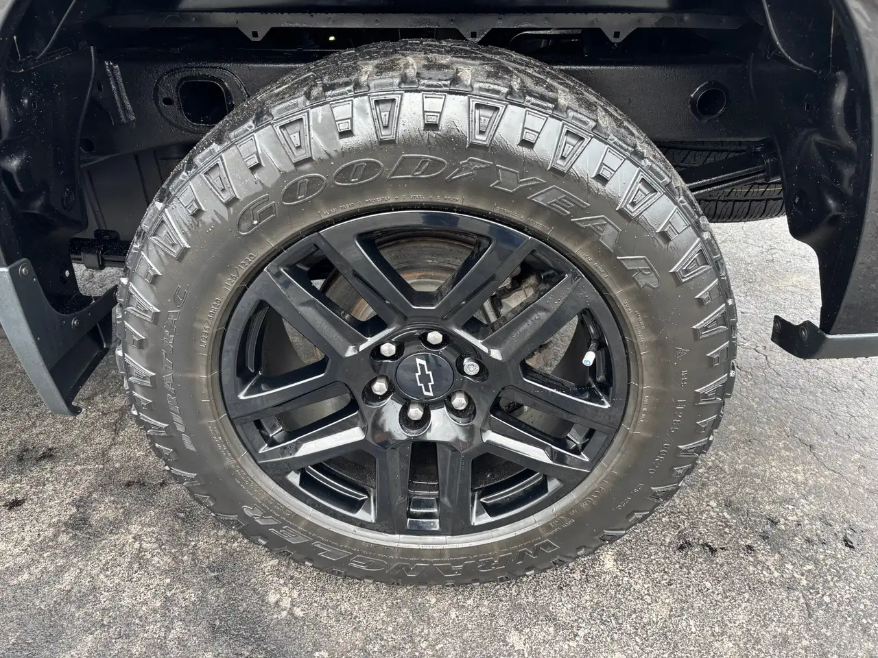 Chevrolet Silverado 1500 снимка Chevrolet Silverado 1500