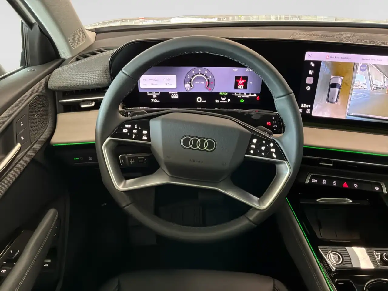 Audi Q3 снимка Audi Q3